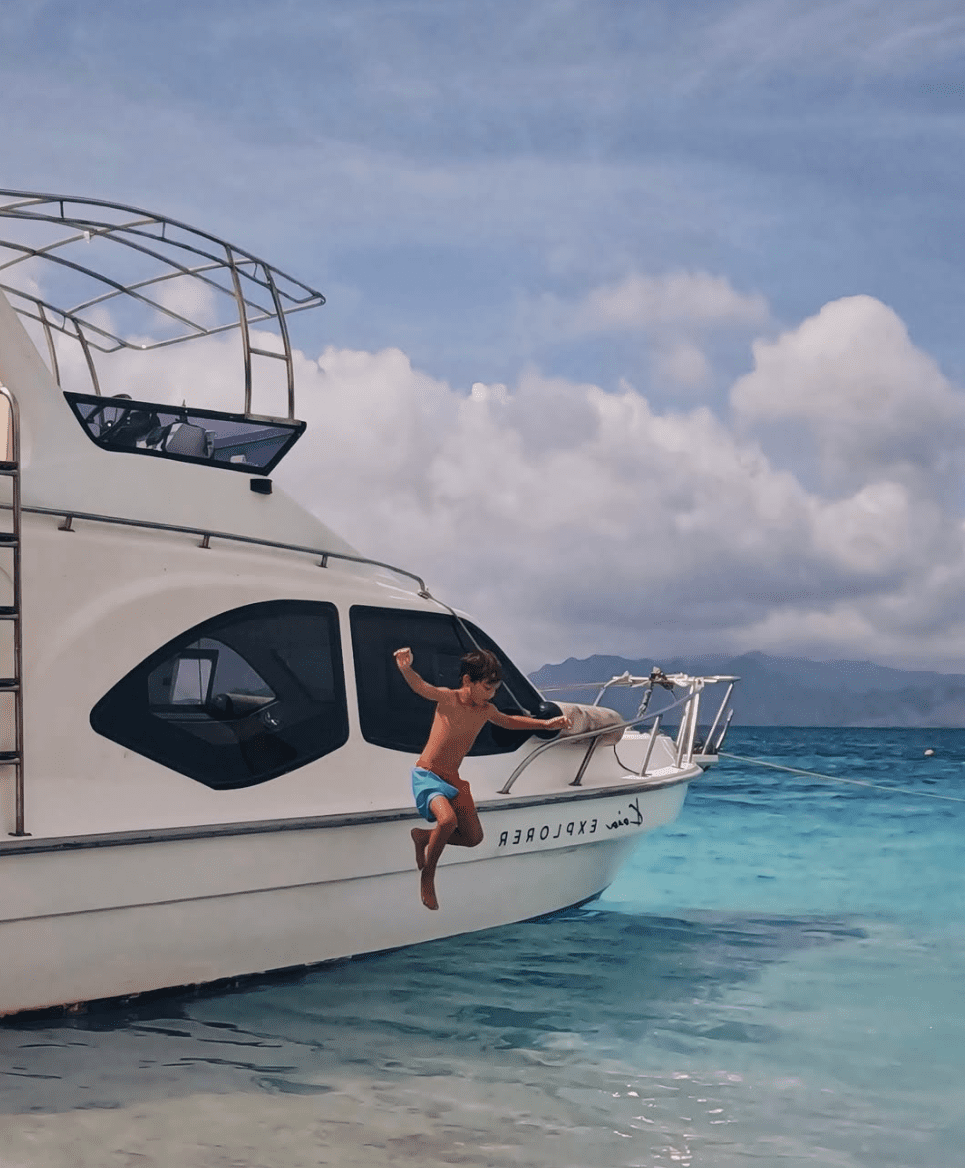 Komodo National Park luxury speedboat price Padar Island view