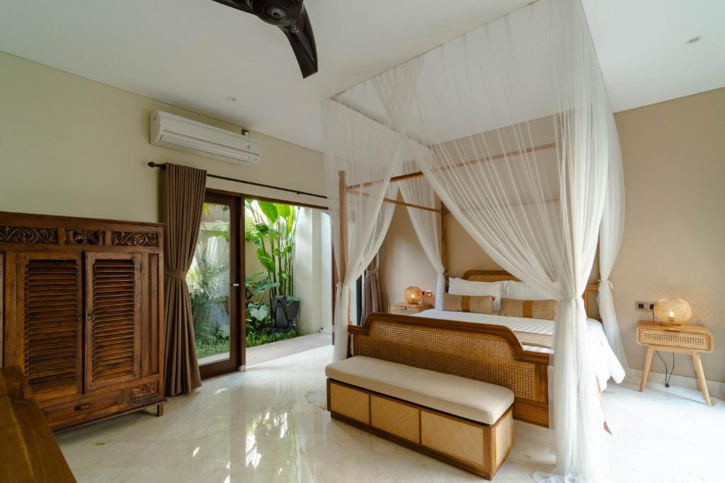 Canggu Boutique Villa with Private Pool Price