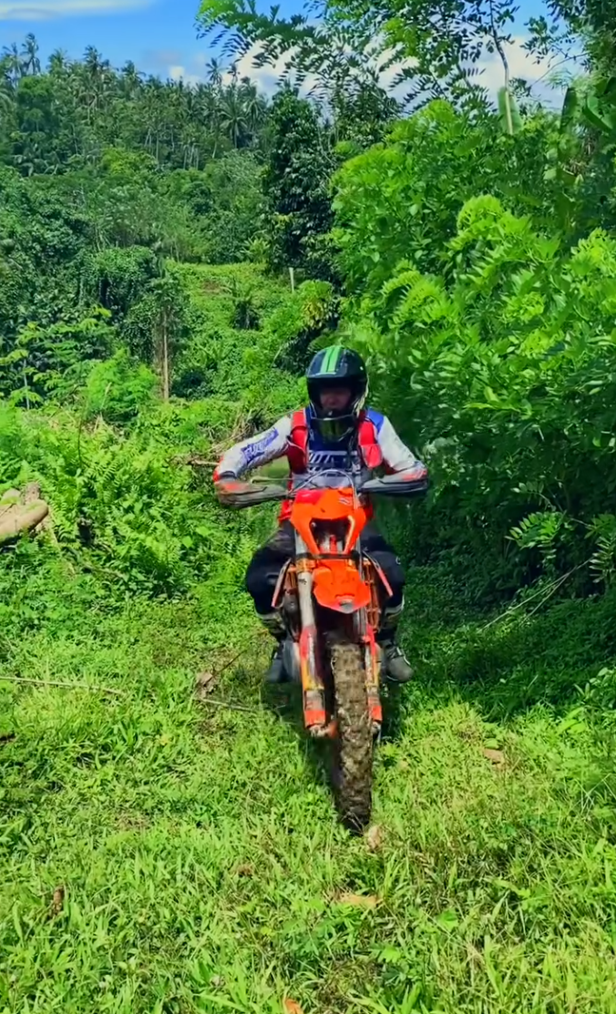 Best Bali Dirt Bike Tour Price packages for beginners and experts. Best Bali Dirt Bike Tour Price packages for beginners and experts.