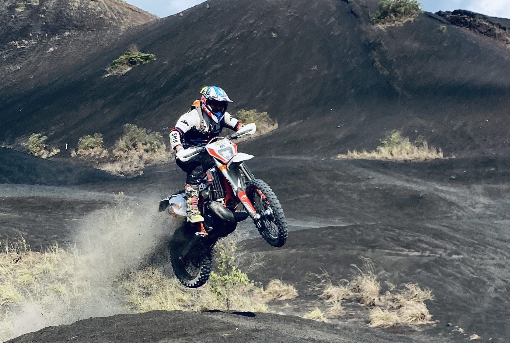 Bali-Mountain-Dirt-Bike-slidee