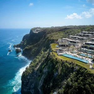 Uluwatu luxury couples retreat deals Six Senses cliffside villa