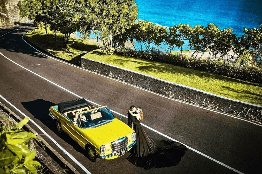 Bali vintage car rental with driver price VW Safari Cabriolet